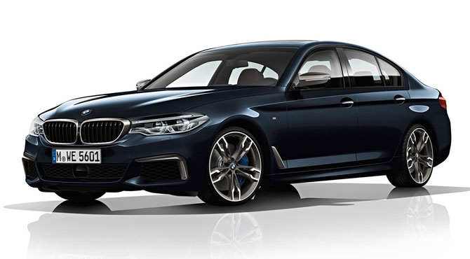 BMW M550 xDrive napred