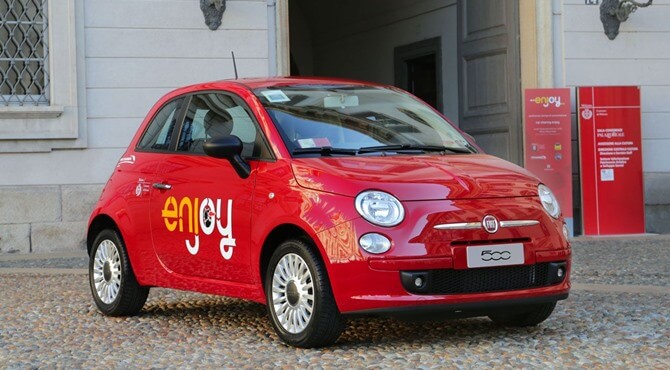 Krađa preko 100 Fiat 500 automobila u Rimu